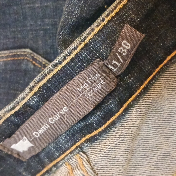 Levis Mid-Rise Demi Curve Straight Jeans size 11S/30 - Picture 5 of 8